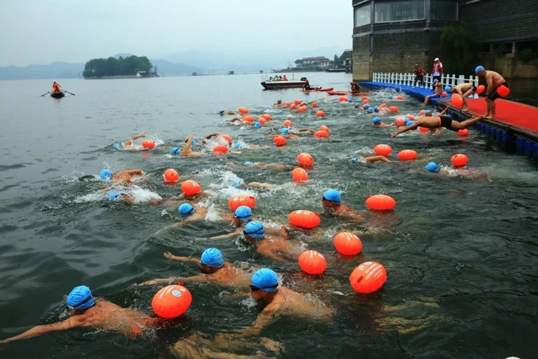 跟屁虫 浪姿