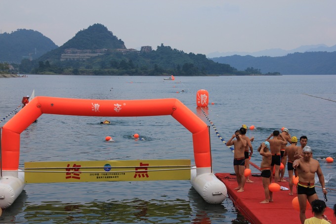 跟屁虫 浪姿